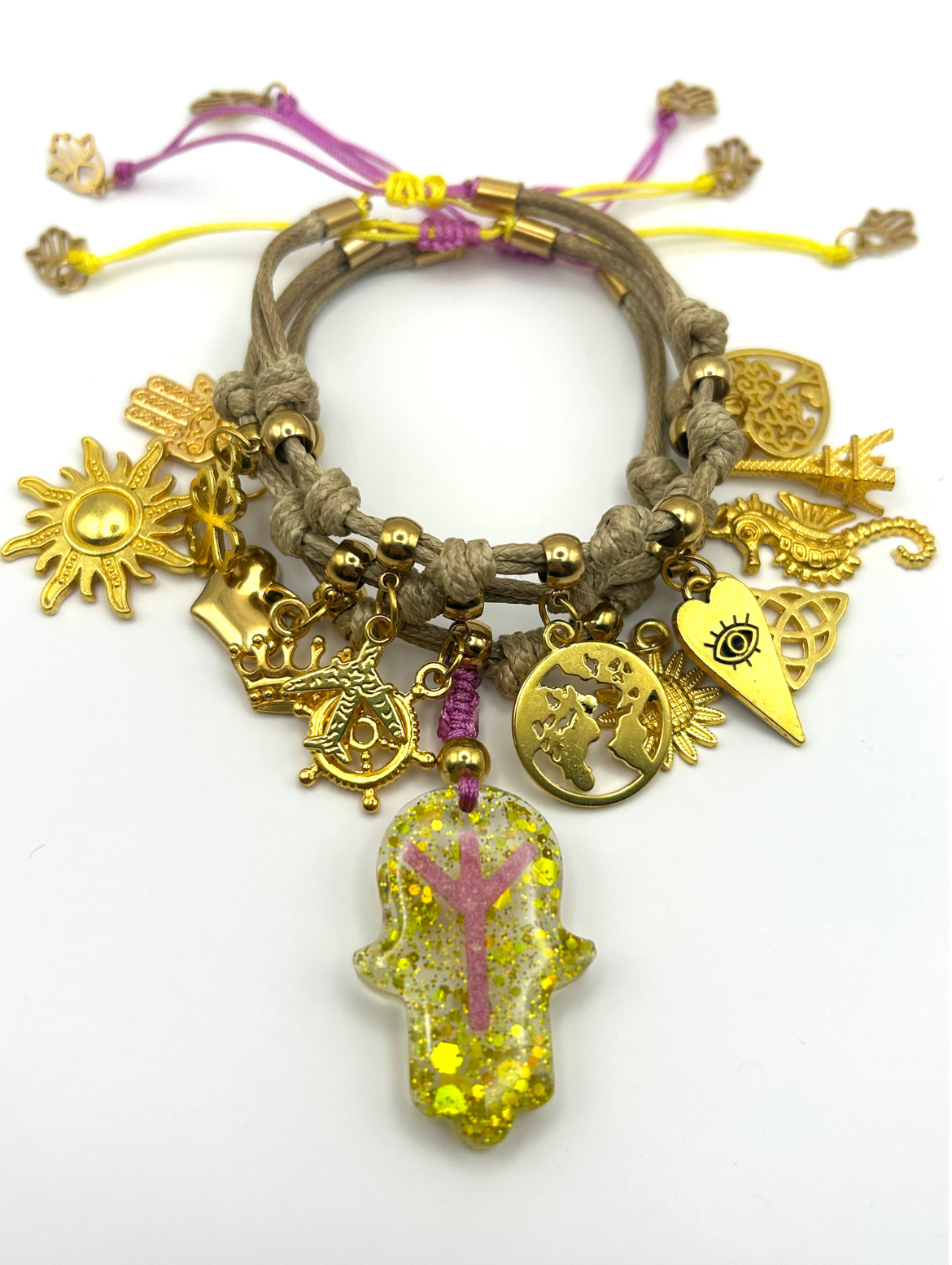 Hamsa-Hand verstellbares Armband mit goldenen Anhängern und Ankh-Kreuz-Symbol